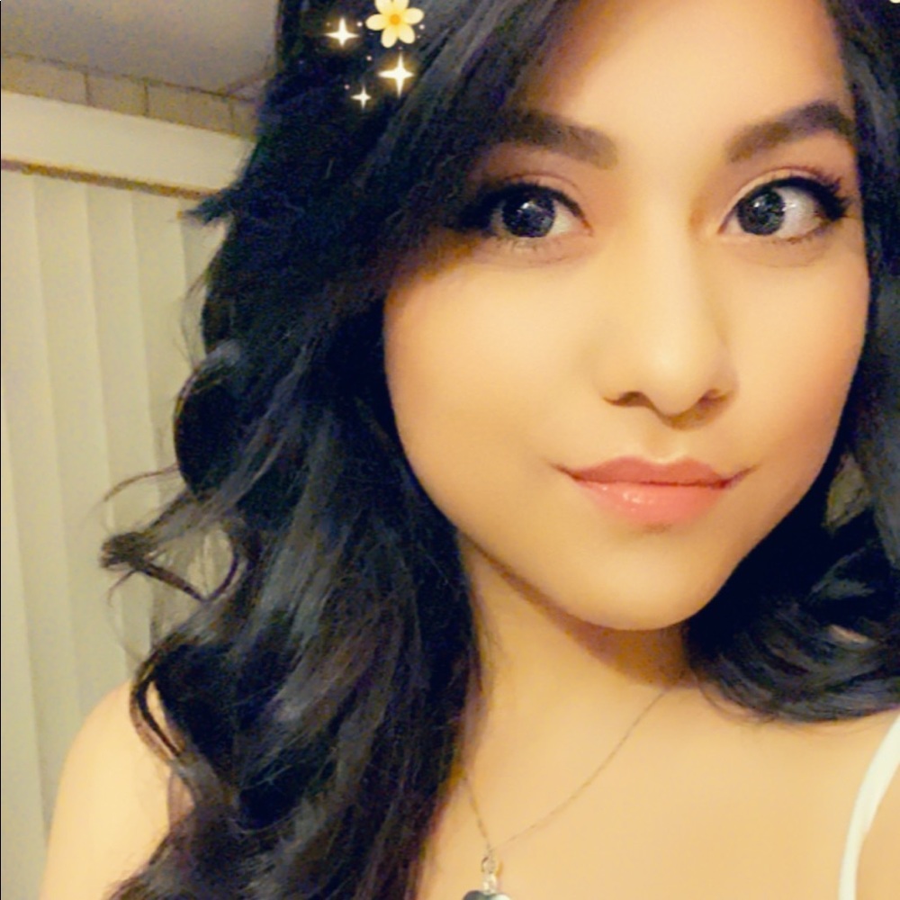 Meet your Posher, Vianca